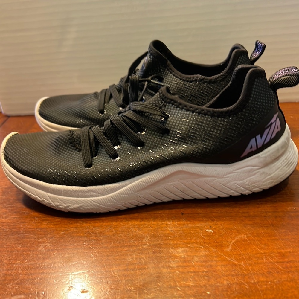 Avis Womens shoes